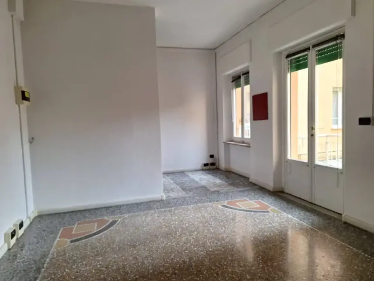 Ufficio in Via 4 Novembre, Piacenza, {3} - Foto 1