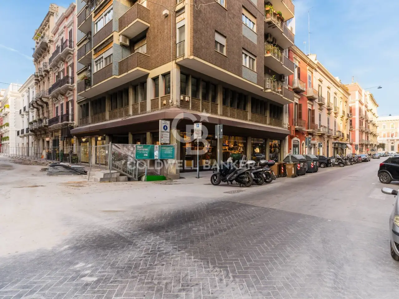 Esercizio commerciale in Via Alessandro Maria Calefati 29, Bari, {3} - Foto 2