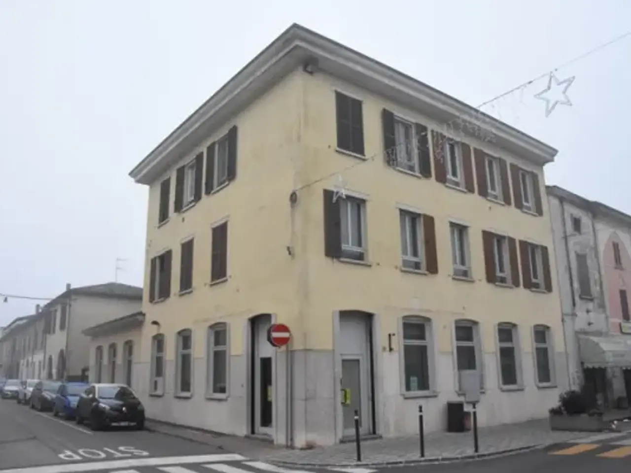 Ufficio in Via Giuseppe Garibaldi 40, Canneto Sull'Oglio, {3} - Foto 1