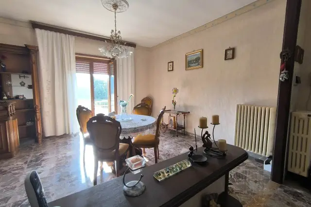 Vierzimmerwohnung, Montefiascone - Foto 1