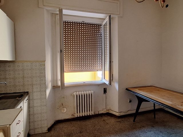 Zweizimmerwohnung in Via Urbino, Ancona - Foto 1