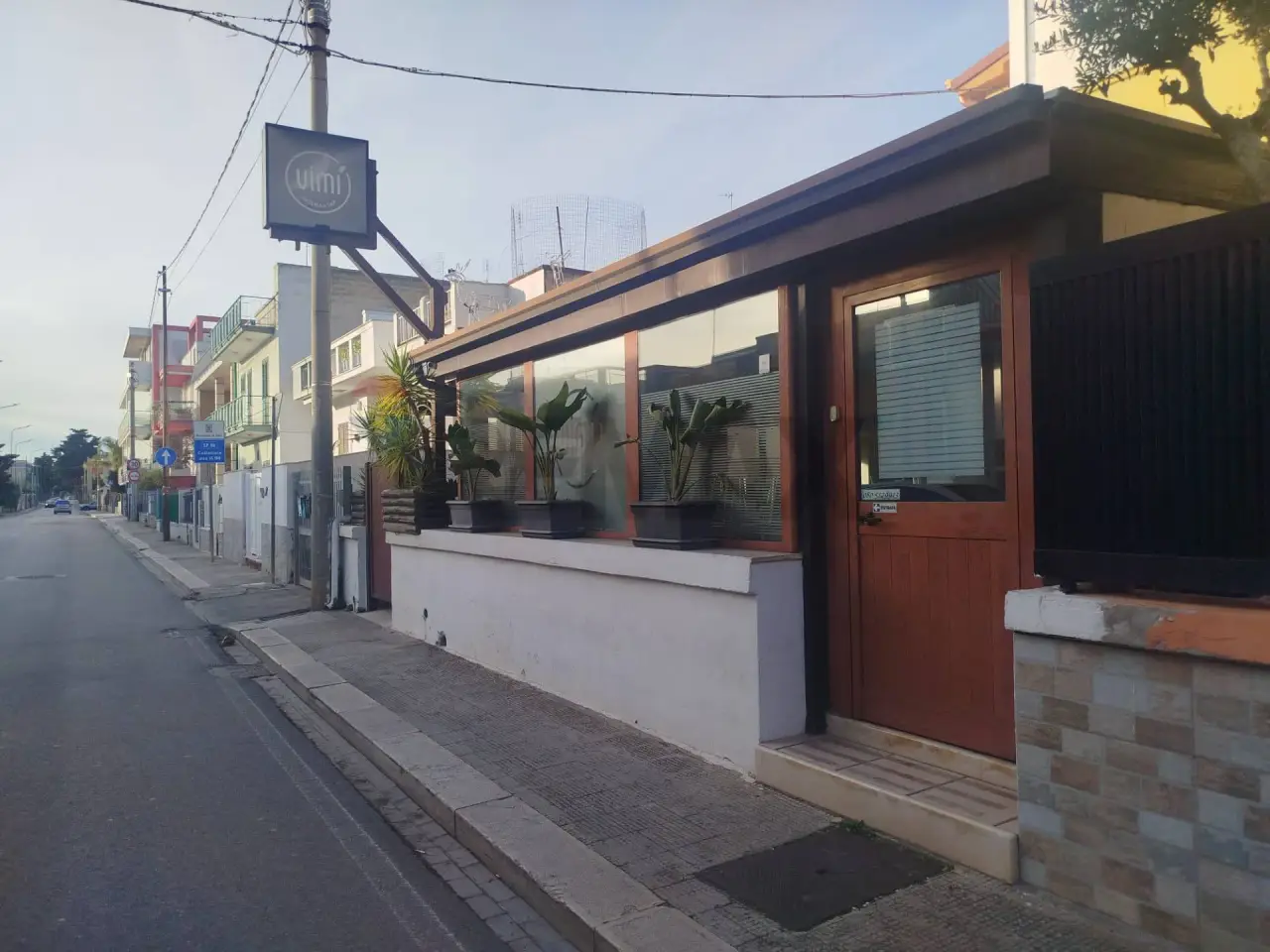 Esercizio commerciale in Corso Vittime di Via Fani 64, Cellamare, {3} - Foto 1