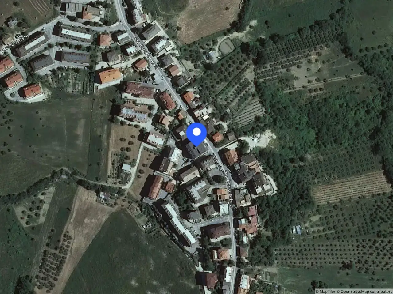 Fabbricato misto in Via Emidio Luzi 77 77, Ascoli Piceno, {3} - Foto 1
