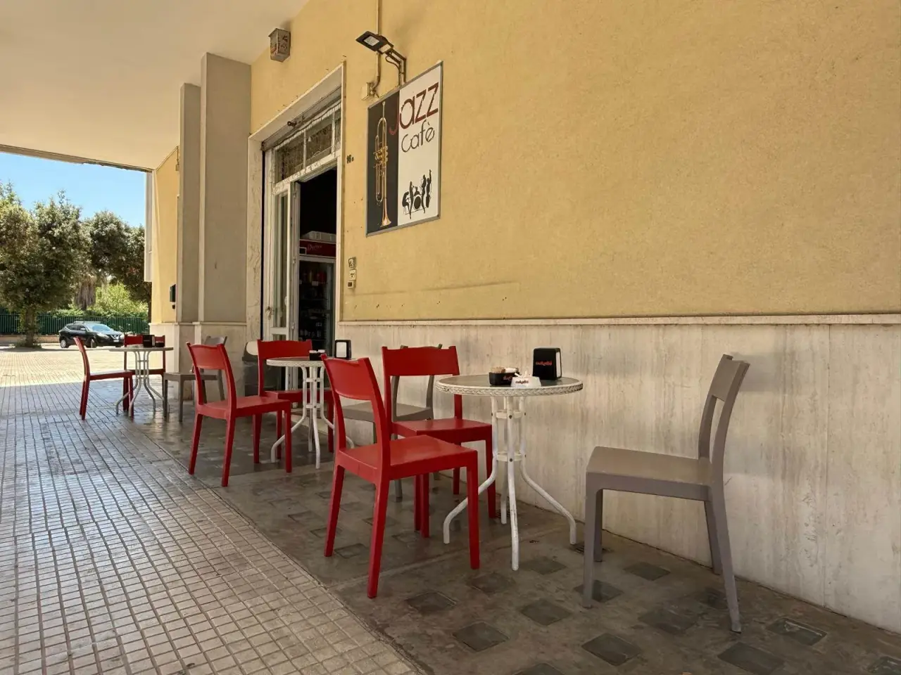 Bar in Via Antonietta De Pace 16/B Lecce, Lecce, {3} - Foto 2