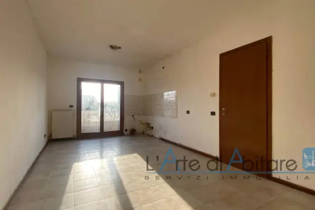 3-room flat, Vedelago - Photo 1