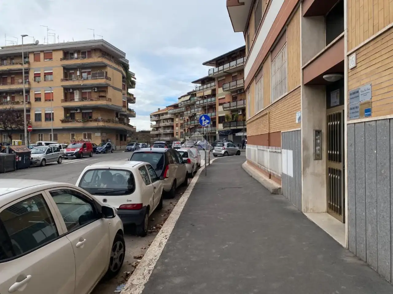 Ufficio in Via Carlo Cipolla 16, Roma, {3} - Foto 1
