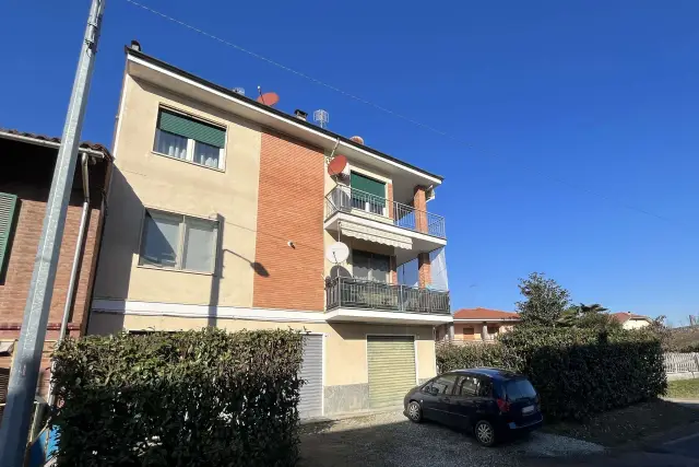 4-room flat, Cavagnolo - Photo 1