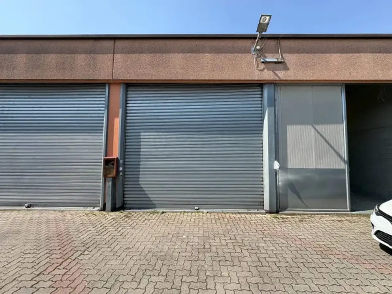 Magazzino in Via Nilde Iotti, Pieve Emanuele, {3} - Foto 1