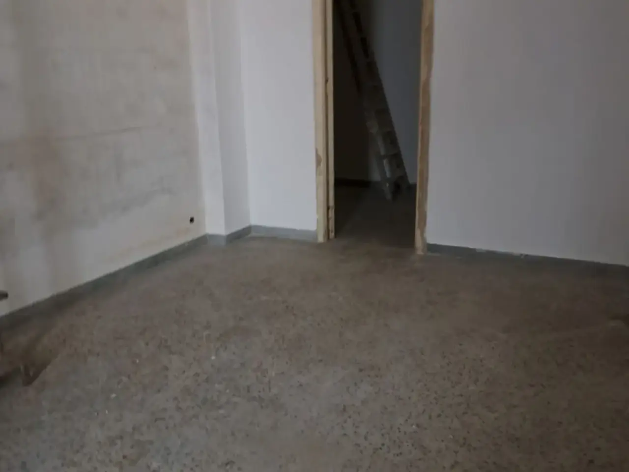 Locale commerciale in Via Nolana, Porta Nolana, Municipalità 2, Napoli, Campania, 80139, Italia, Napoli, {3} - Foto 1