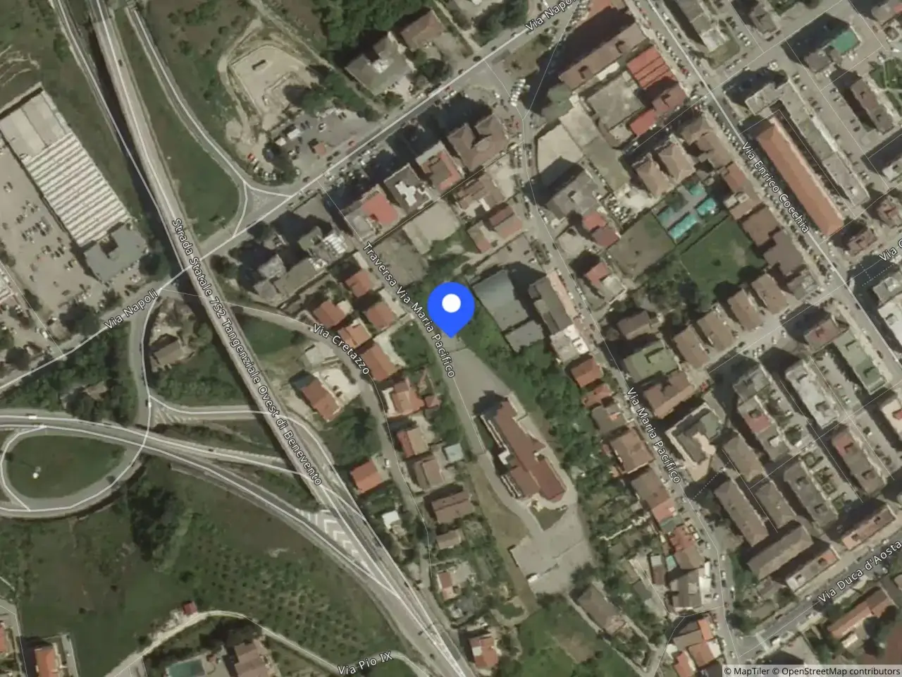Laboratorio in Via Maria Pacifico, 82100 Benevento Bn, Italia 82100, Benevento, {3} - Foto 1