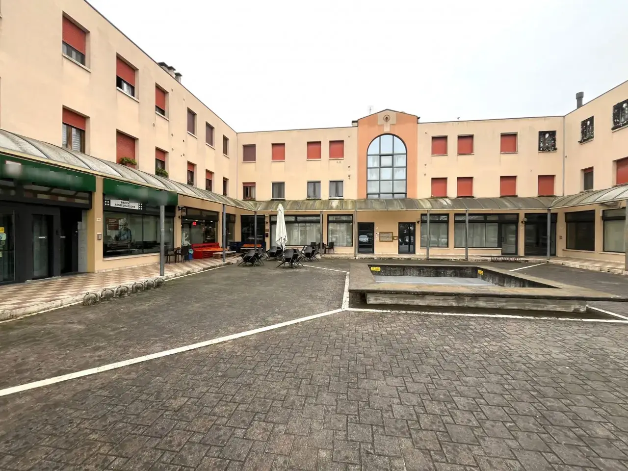 Negozio in Via Roma, Veggiano, {3} - Foto 1
