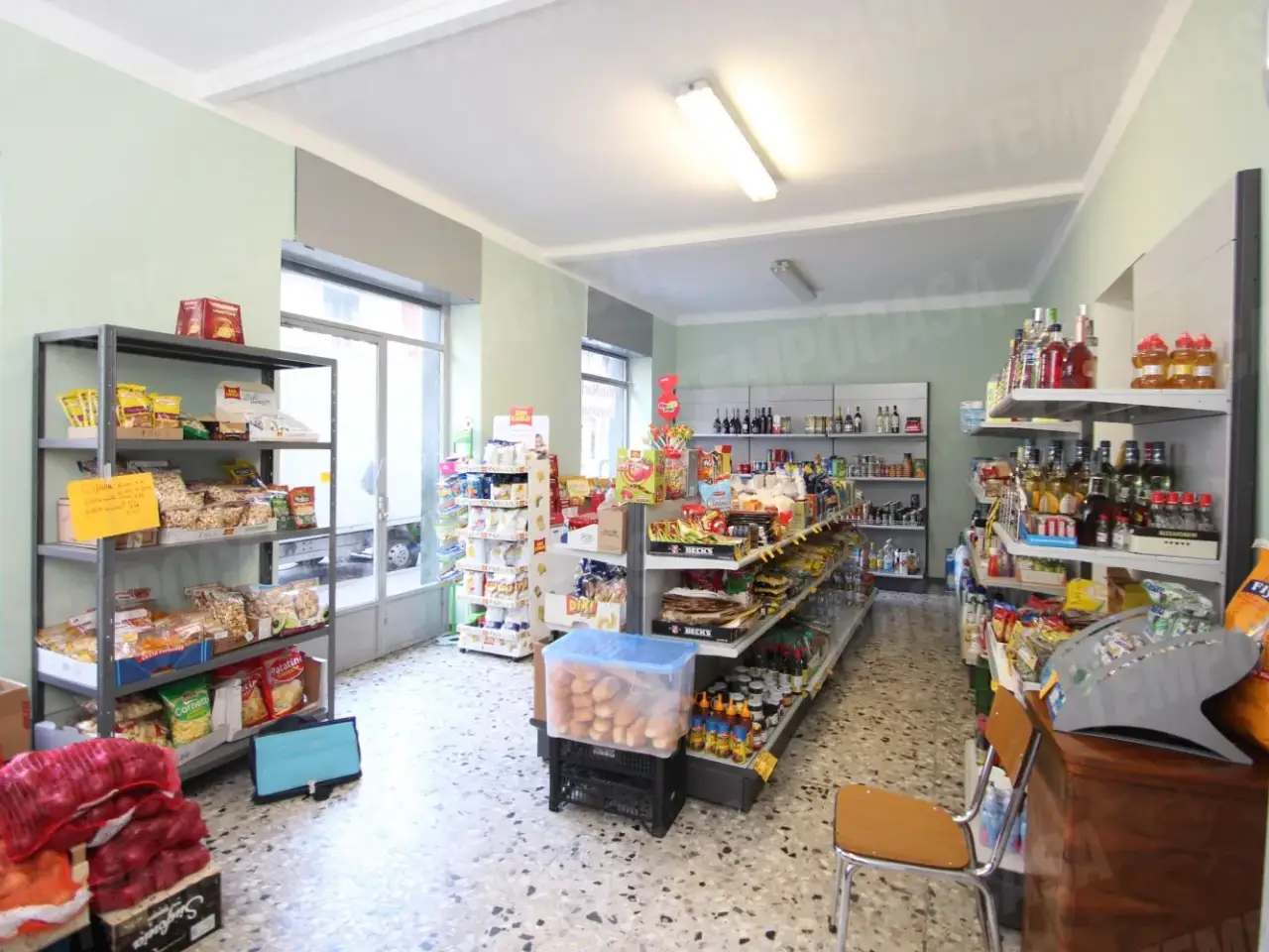 Negozio in Via Salassa 7, Torino, {3} - Foto 2