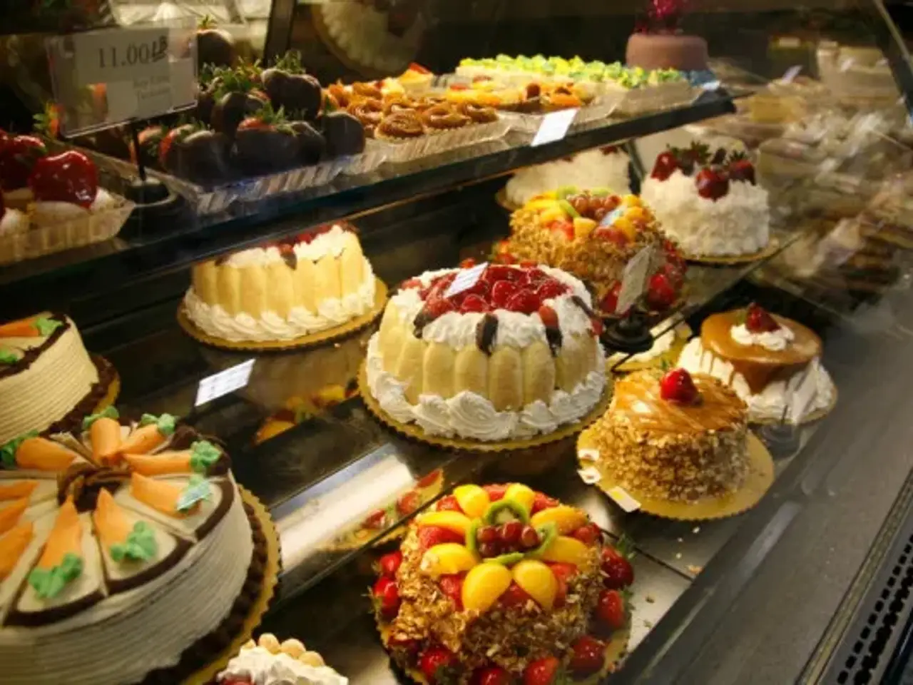 Pasticceria in , Cuneo, {3} - Foto 1