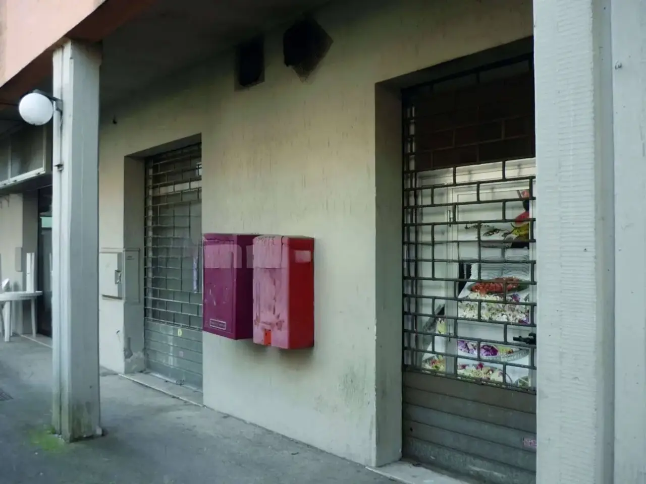 Negozio in Via della Repubblica 24, Civita Castellana, {3} - Foto 1