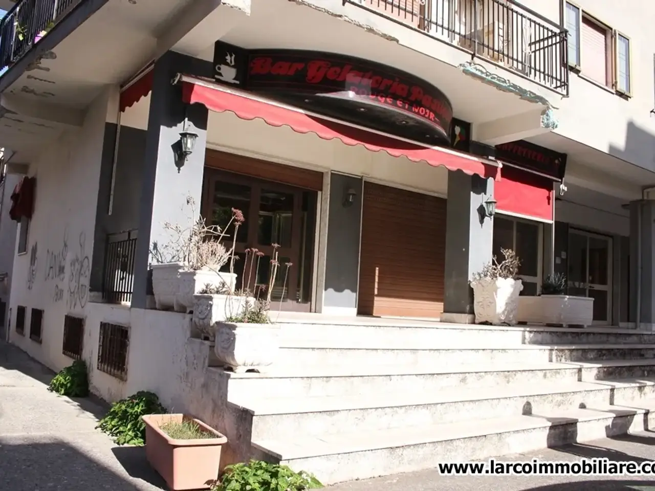Locale commerciale in Via Rendano  | Scalea  (Cosenza), Scalea, {3} - Foto 1