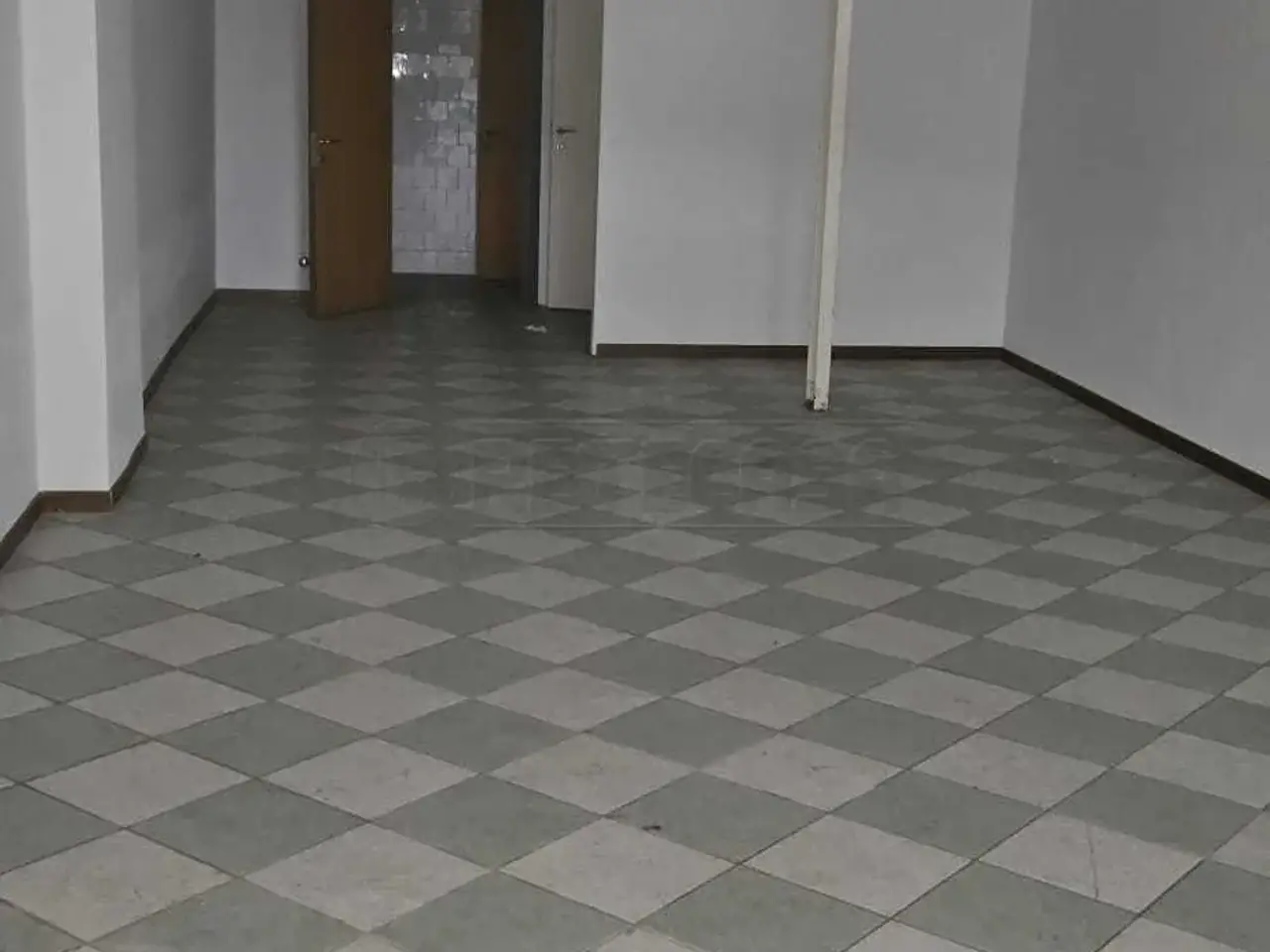 Palazzina commerciale in , Noale, {3} - Foto 1