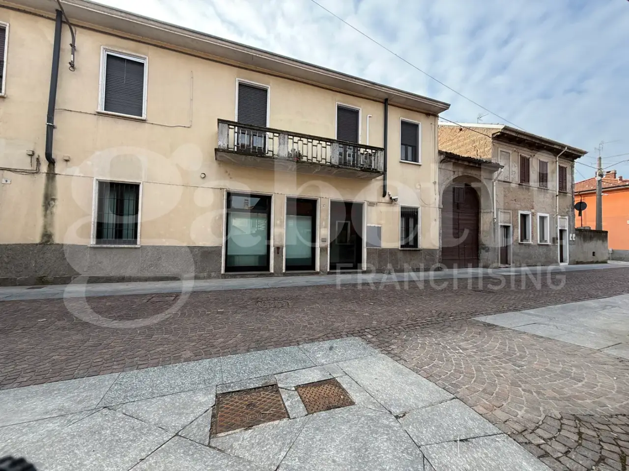 Negozio in Via Arese 11, Robecchetto Con Induno, {3} - Foto 1