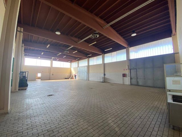 Lagerhalle in {3}, Corso Vercelli 362 - Foto 1