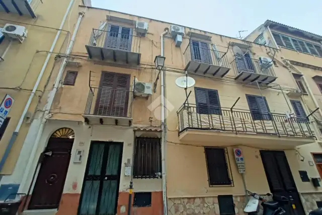 Vierzimmerwohnung in Via Gregorio Ugdulena 45, Termini Imerese - Foto 1