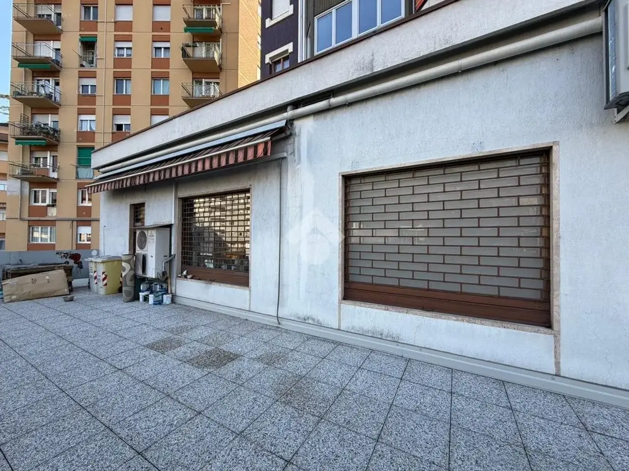 Negozio in Via Francesco Paoli 20, Rovereto, {3} - Foto 2