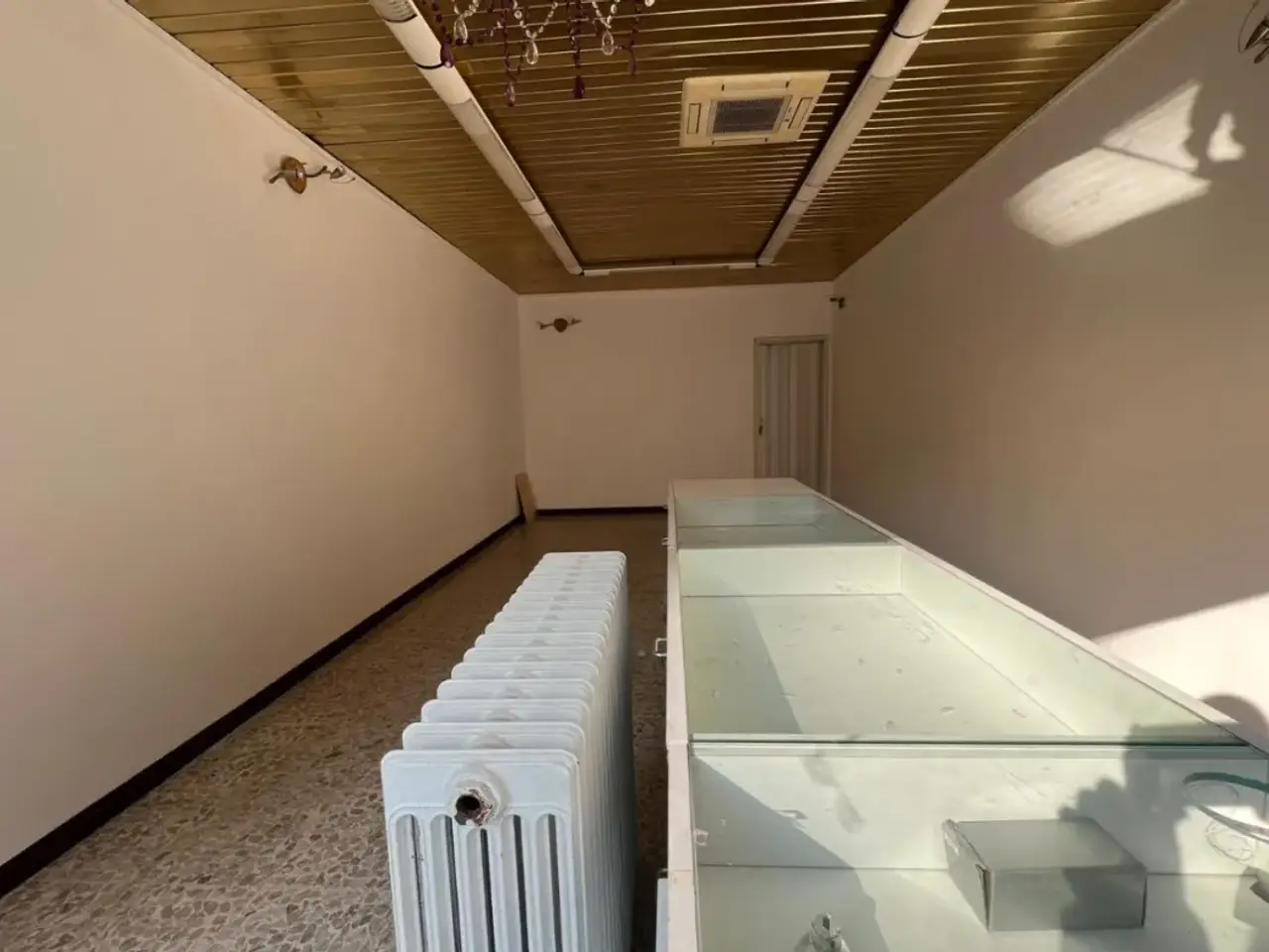 Negozio in , Reggio Emilia, {3} - Foto 2