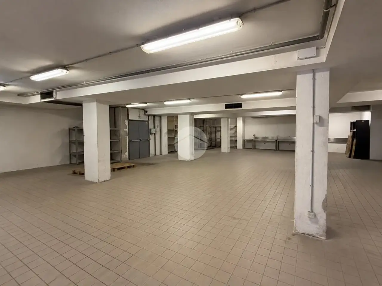 Magazzino in Via Trieste, Osio Sotto, {3} - Foto 2