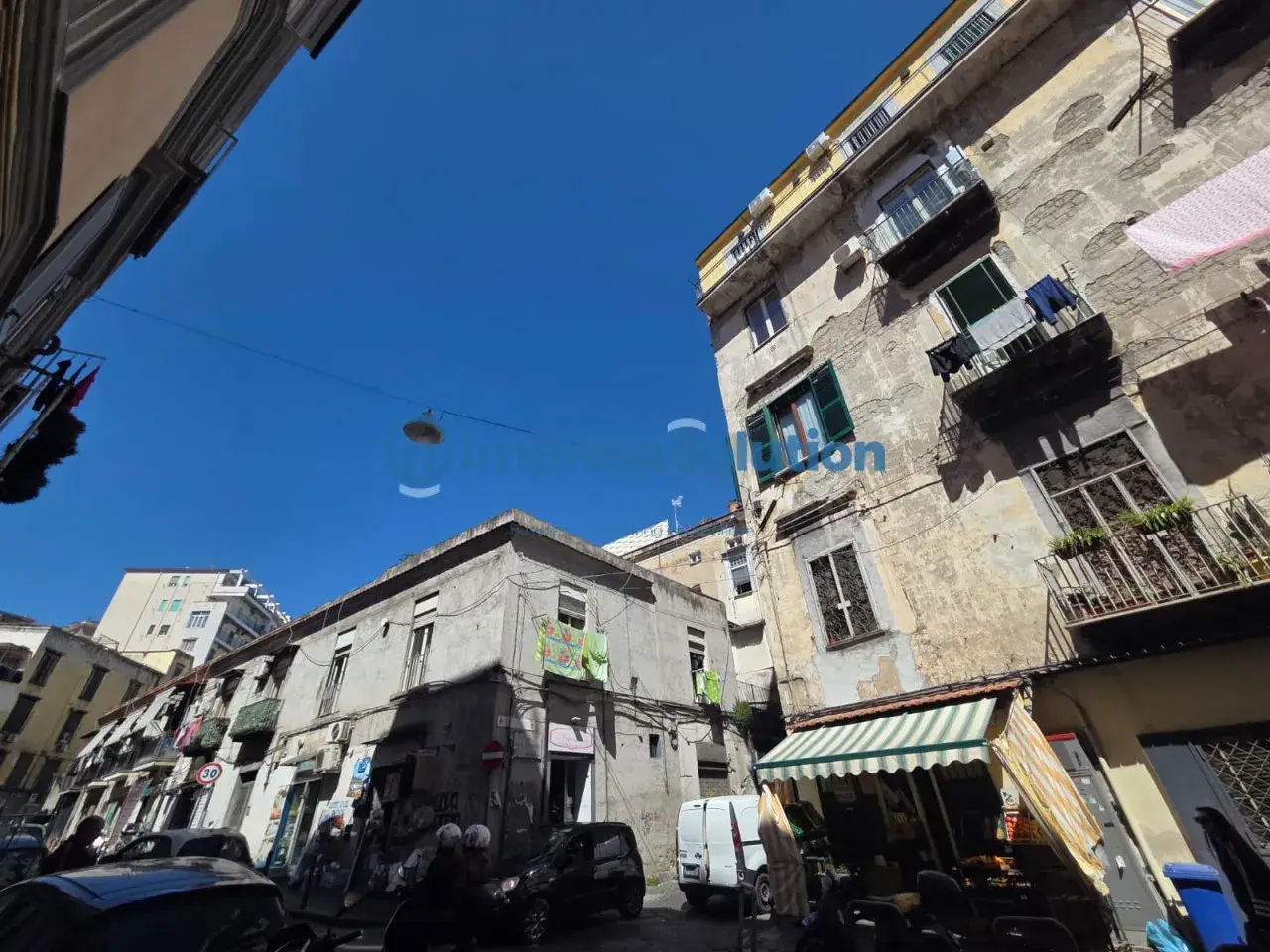 Negozio in Via Matteo Renato Imbriani, Napoli, {3} - Foto 1