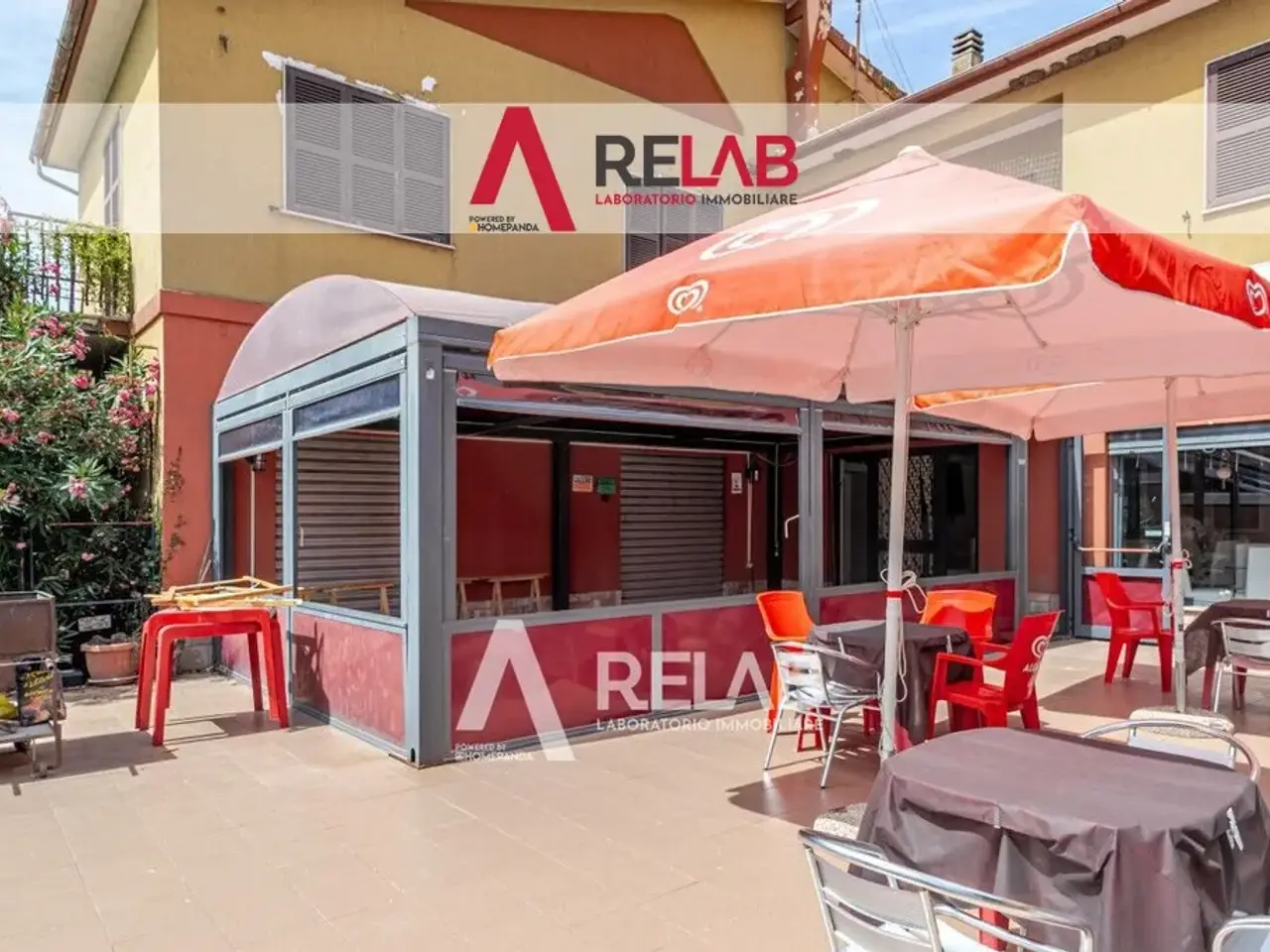 Negozio in Viale dei Pini 46, Montalto Di Castro, {3} - Foto 1