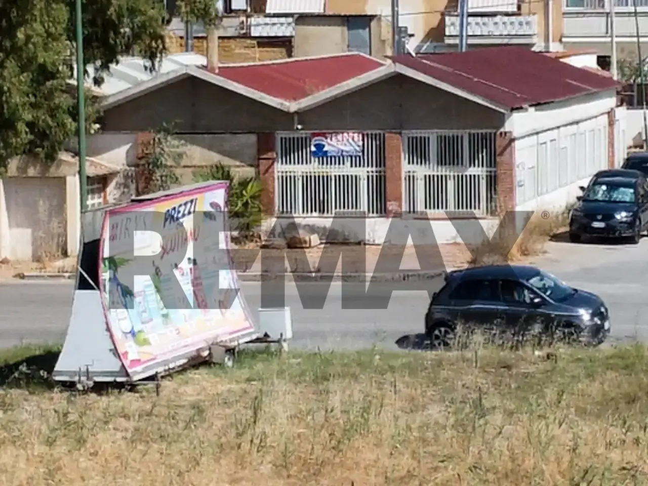 Negozio in Viale Leonardo Sciascia Nsc, Agrigento, {3} - Foto 1