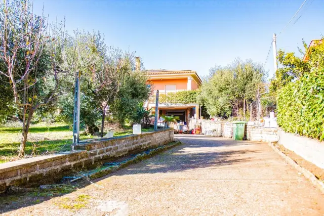 Villa in Via Tor Paluzzi, Albano Laziale - Foto 1