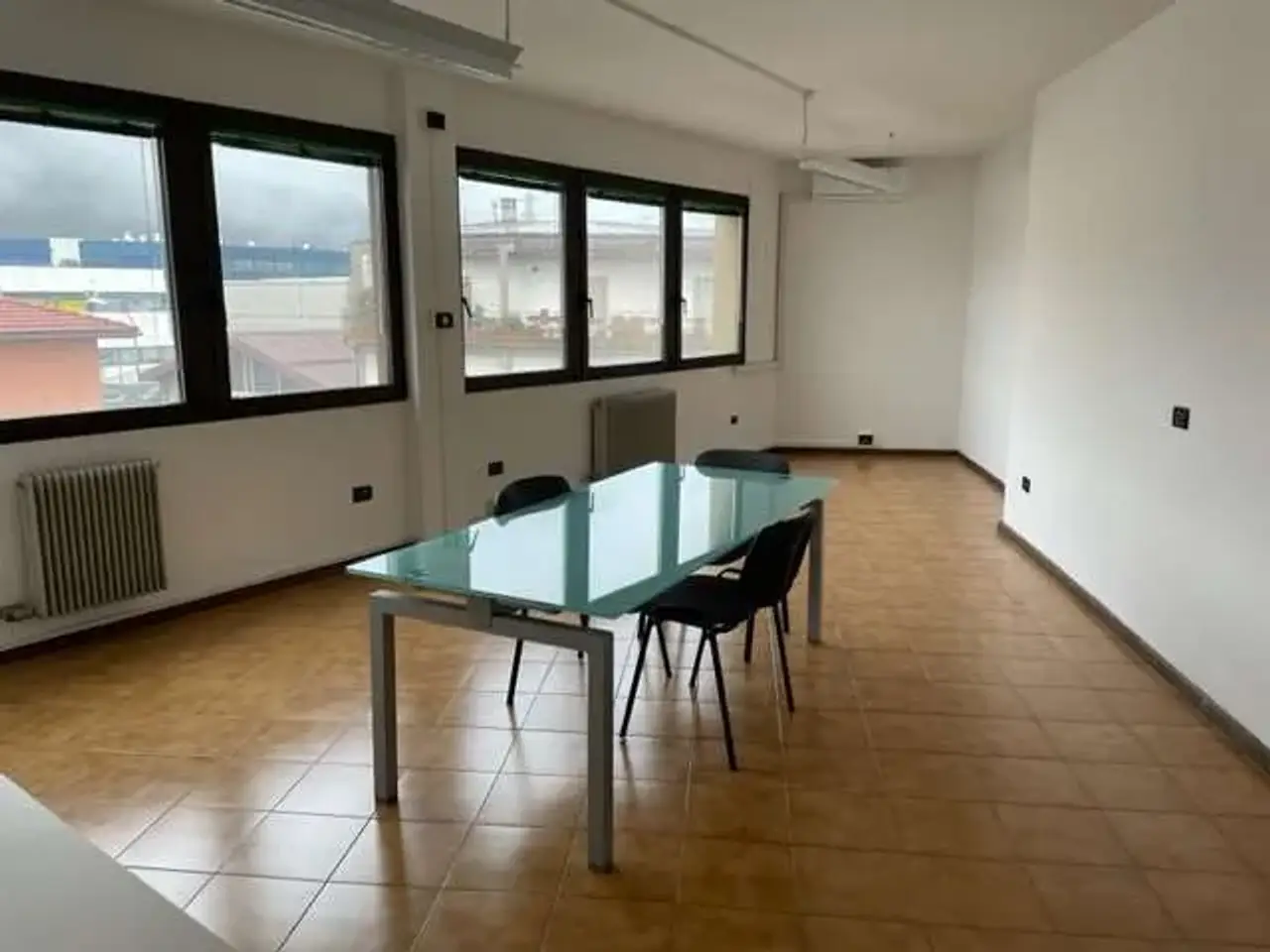 Ufficio in Via del Commercio, Trento, {3} - Foto 1