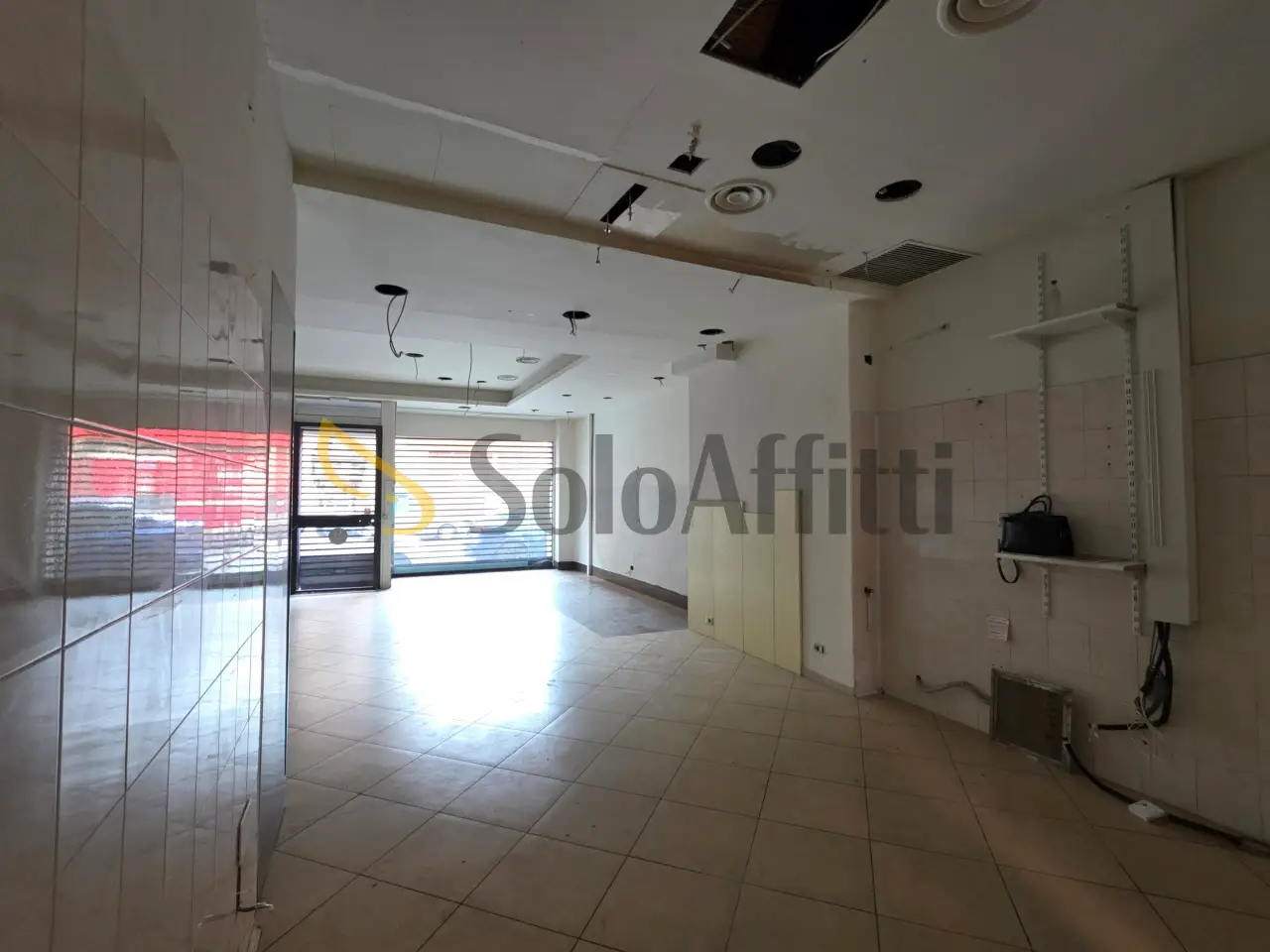 Negozio in Via San Donato 88, Torino, {3} - Foto 1