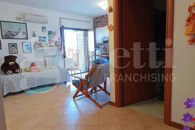 One-room flat in Piazza Tonino Marcucci 5, Nettuno - Photo 1