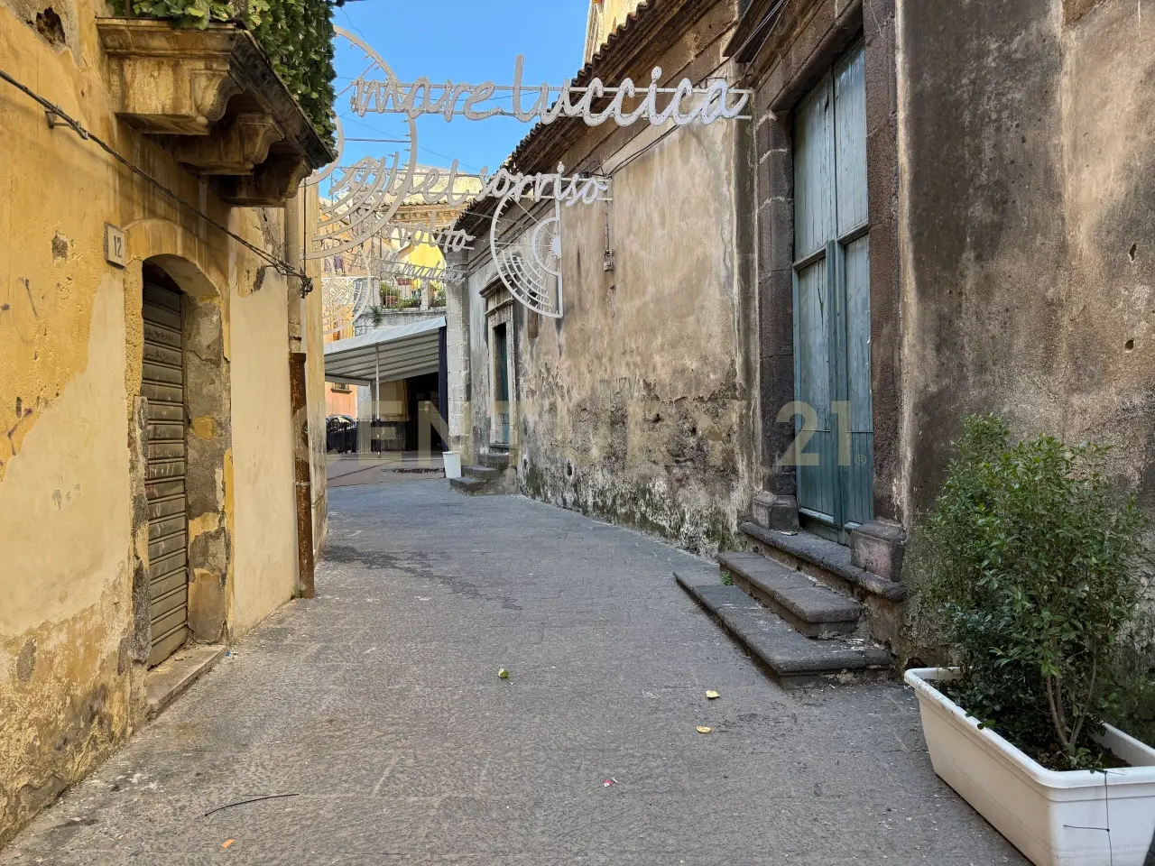 Palazzina commerciale in Via San Benedetto 9, Acireale, {3} - Foto 2