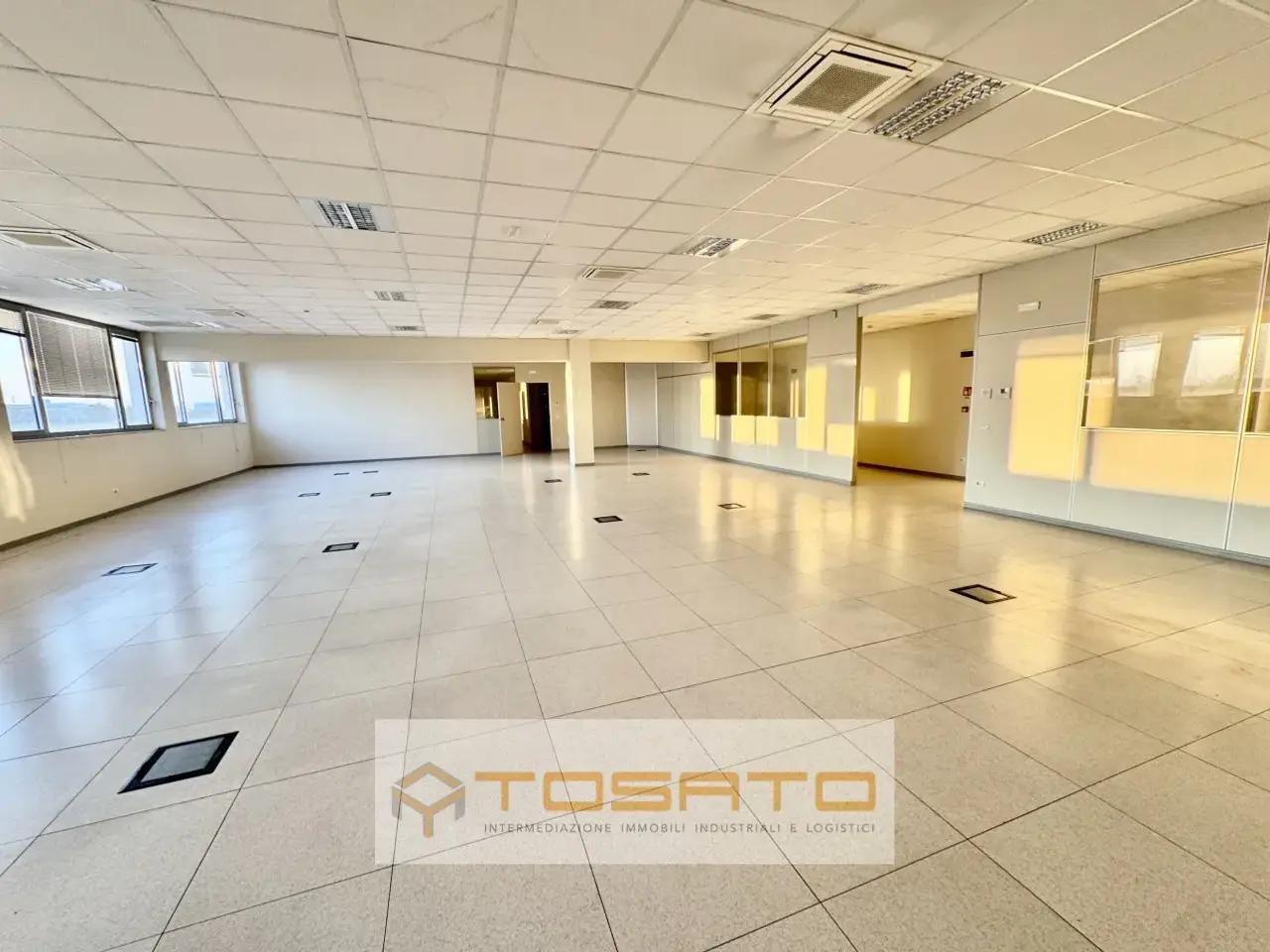 Ufficio in , Verona, {3} - Foto 2