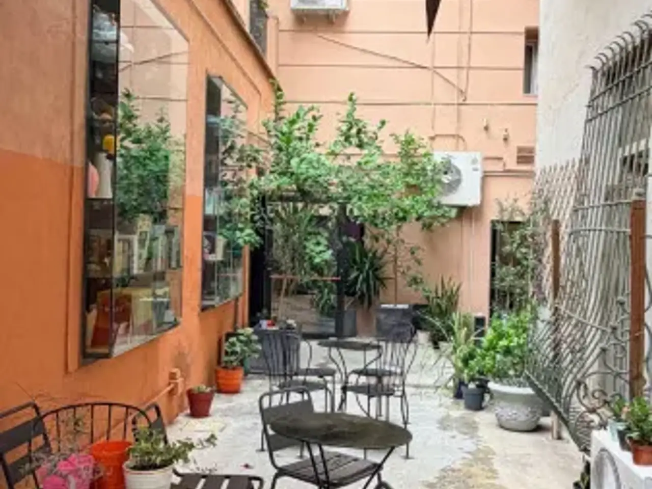 Negozio in Via Martucci, Napoli, {3} - Foto 1