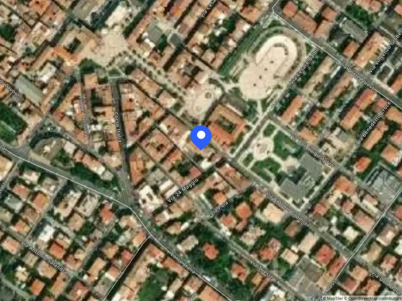 Deposito in Viale S. Francesco d'Assisi, 12, 04022 Fondi Lt, Italia 12, Fondi, {3} - Foto 2