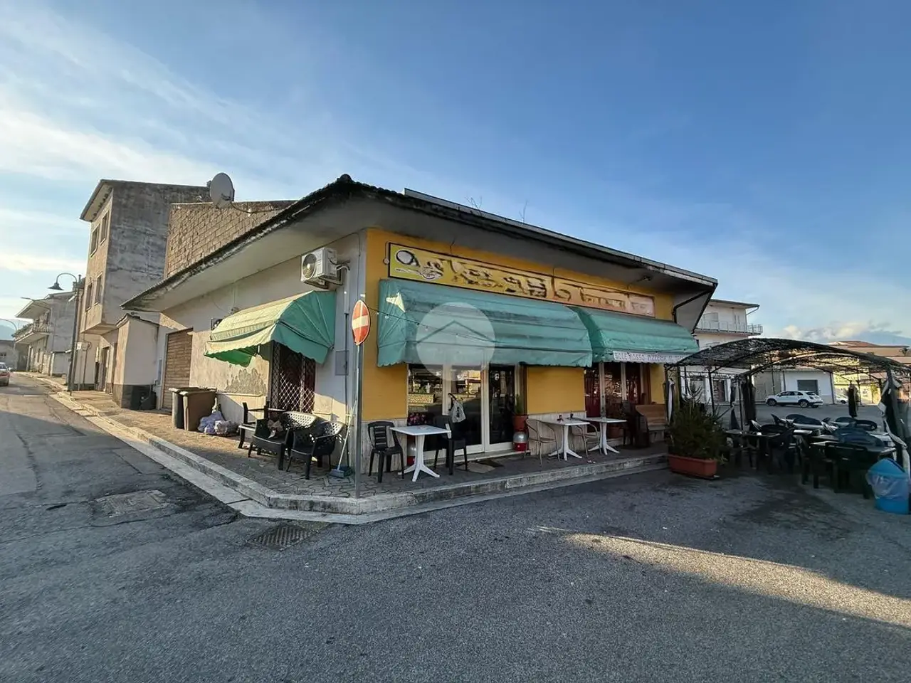 Negozio in Piazza Risorgimento, Sant'Apollinare, {3} - Foto 1