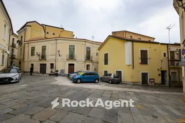 3-room flat in {3}, Vicoletto Santa Maria di Mezzogiorno - Photo 1