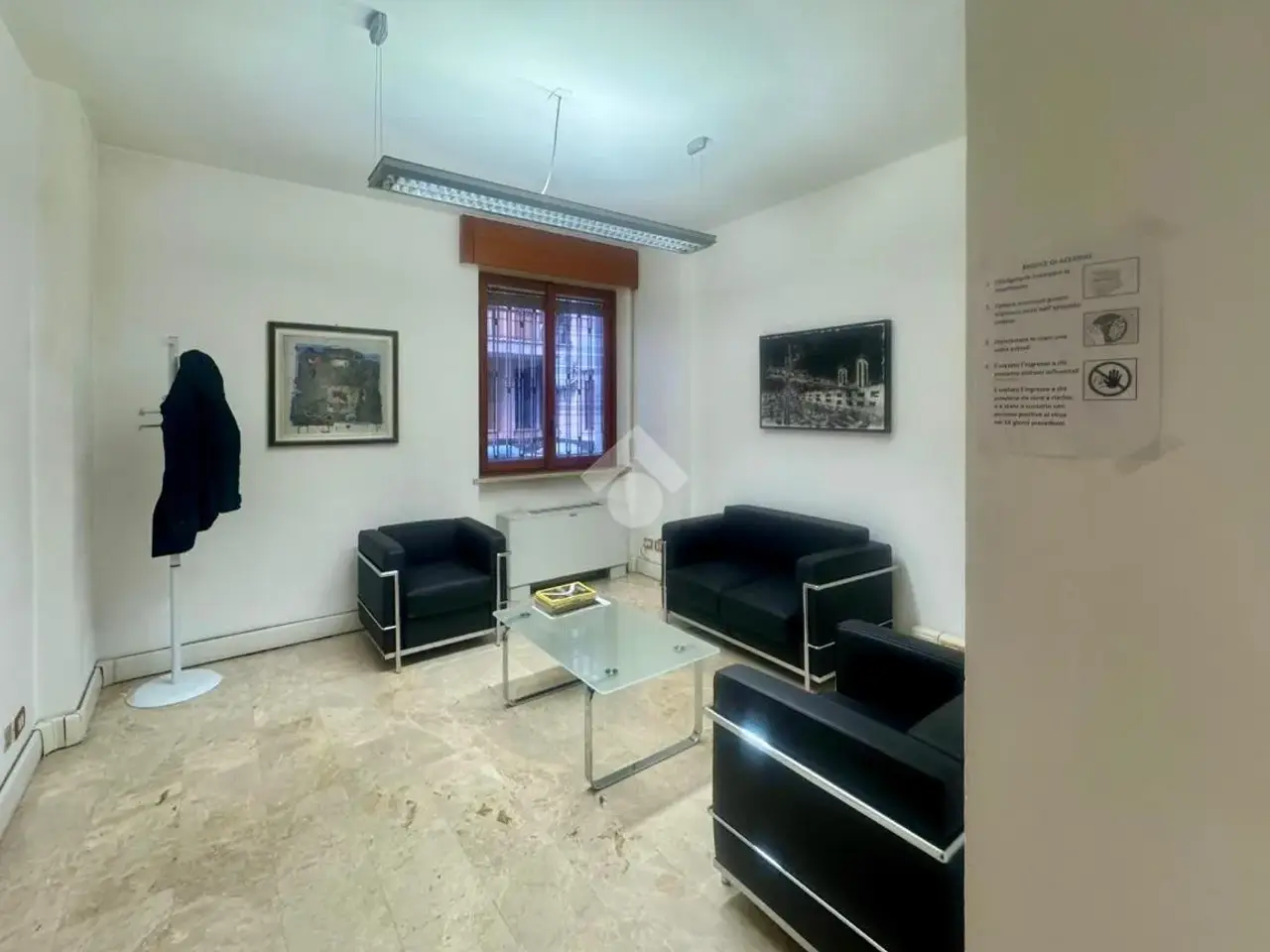 Ufficio in Corso Porta Nuova 125, Verona, {3} - Foto 1