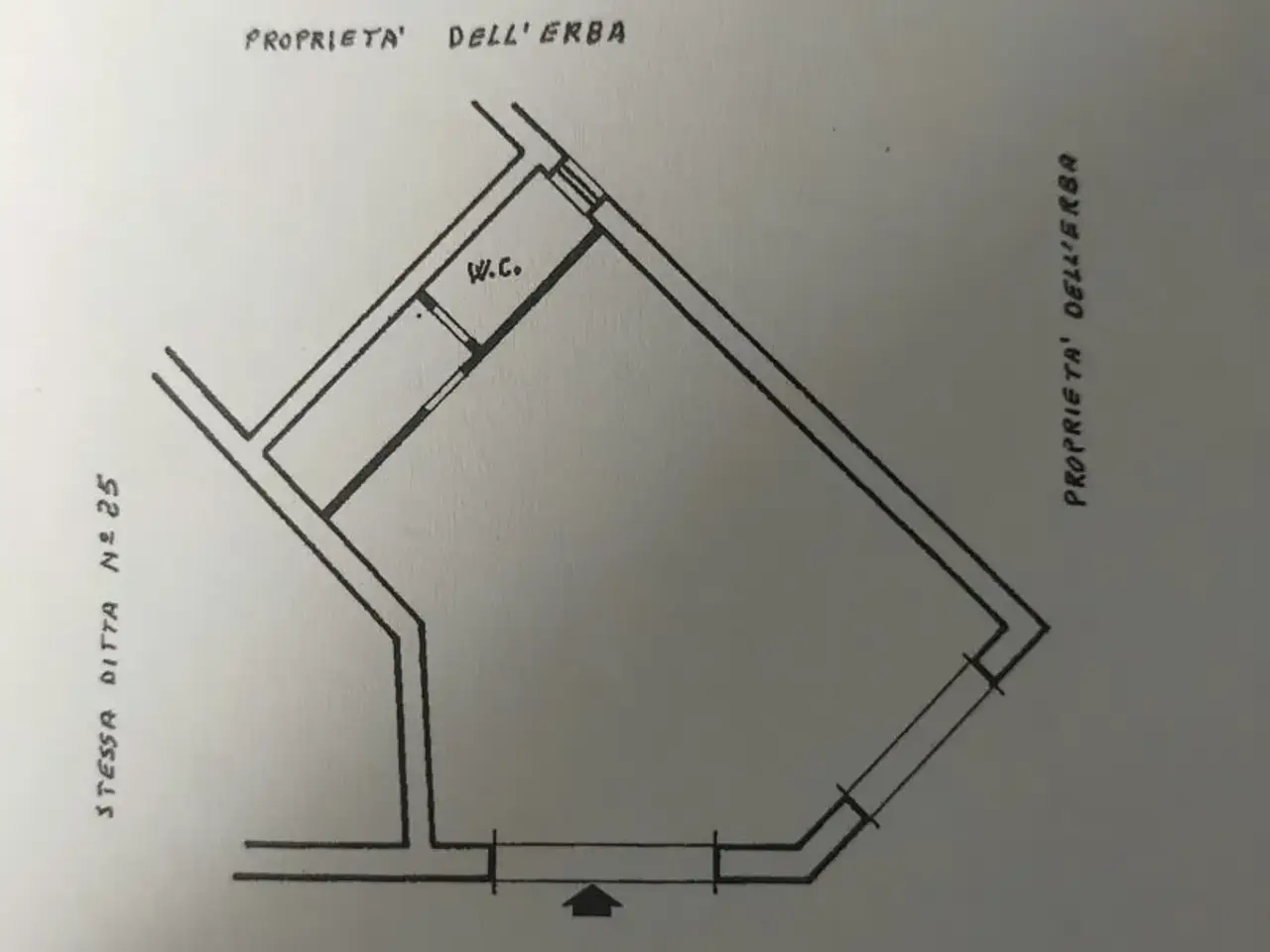 Negozio in Via Martiri di Belfiore 27, Marino, {3} - Planimetria 1