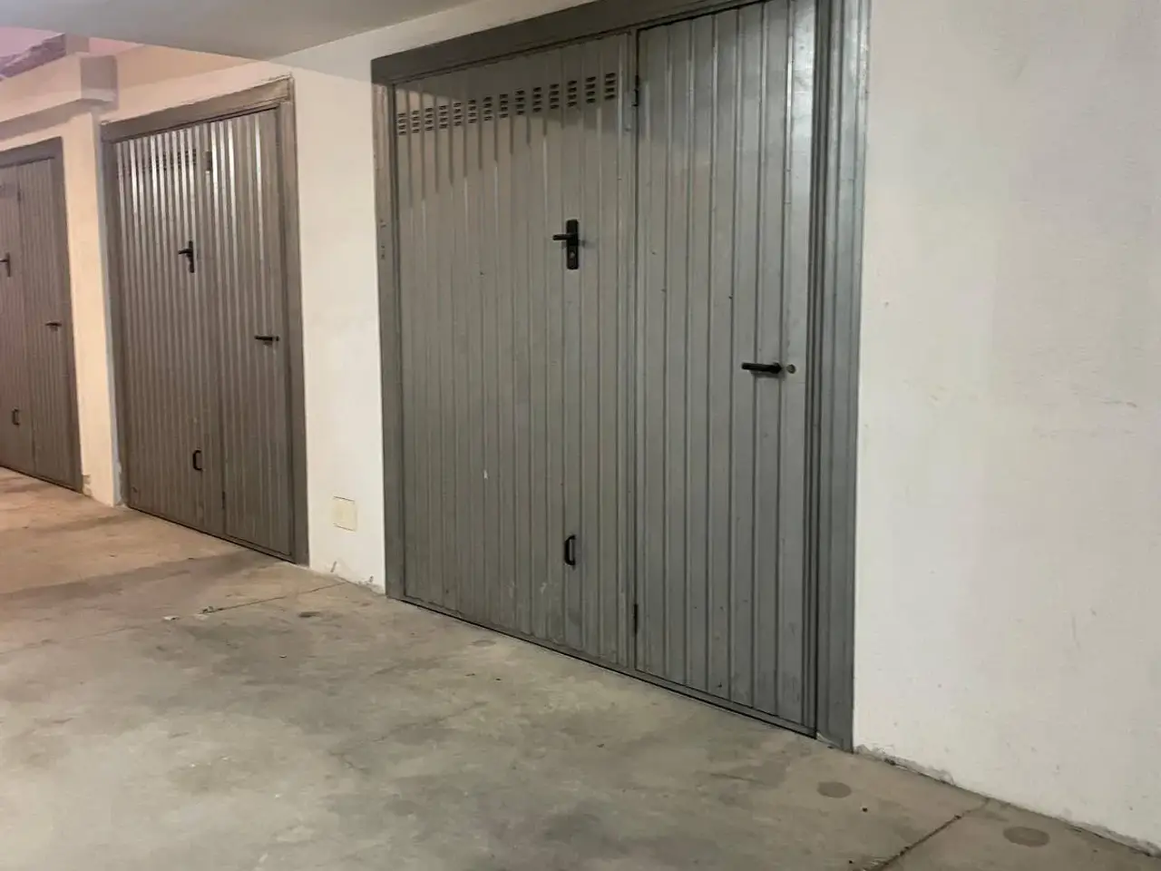 Negozio in Via Balilla, Cagliari, {3} - Foto 1