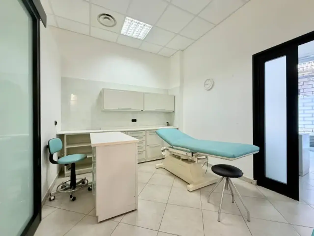 Negozio in Via Giuseppe Mazzini 32, Voghera, {3} - Foto 1