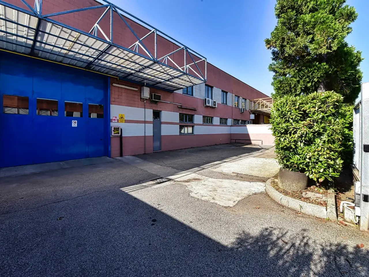 Capannone in Via Mattei 13, Paderno Dugnano, {3} - Foto 2