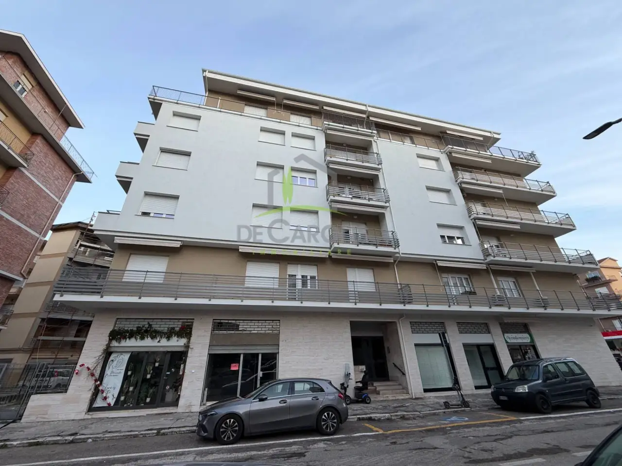 Esercizio commerciale in Via Pisa 4, Ascoli Piceno, {3} - Foto 1