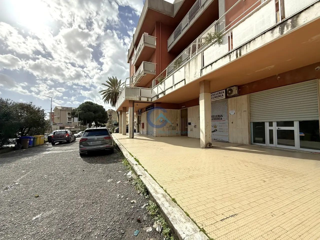 Negozio in Viale Magna Grecia 298, Catanzaro, {3} - Foto 1
