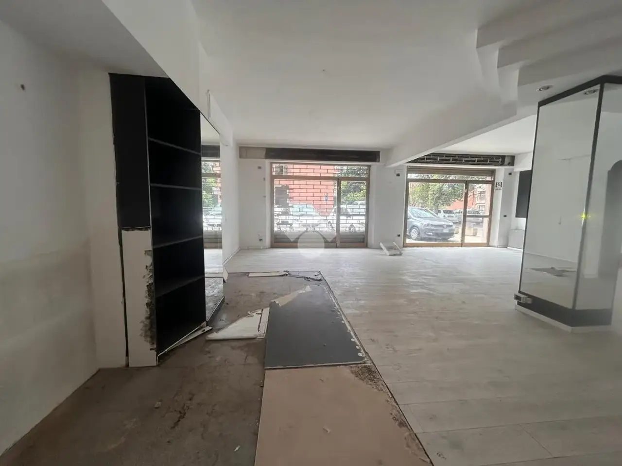 Negozio in Via della Concordia 53, Perugia, {3} - Foto 2