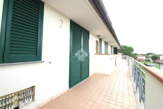 3-room flat in Via Gandhi, Monsummano Terme - Photo 1