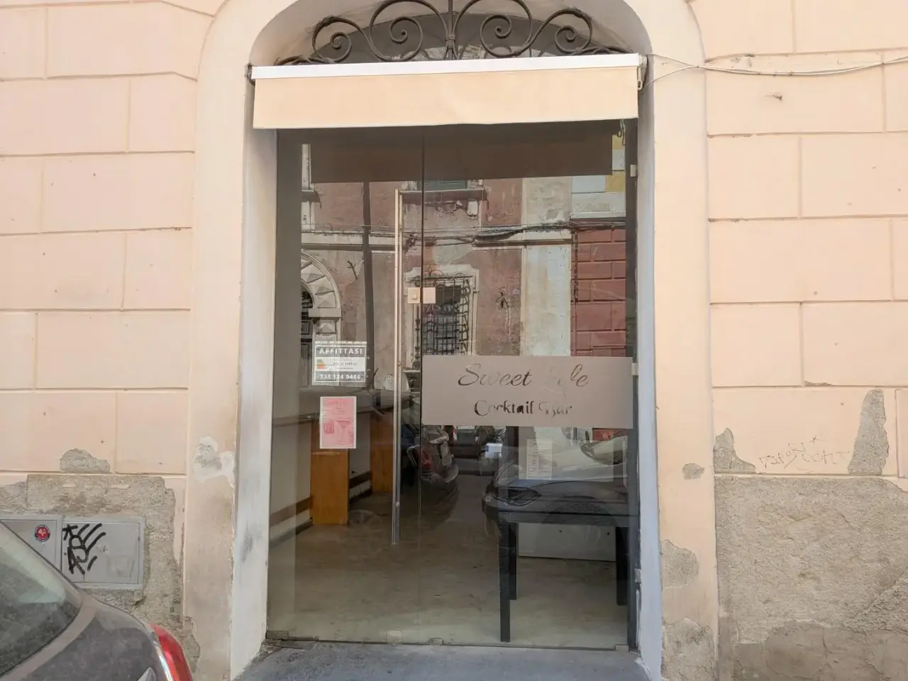 Negozio in a Cavour 24, Massa, {3} - Foto 1