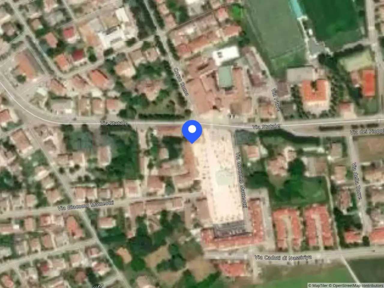 Fabbricato misto in Piazza Guglielmo Marconi, 12 12, Terre del Reno, {3} - Foto 1